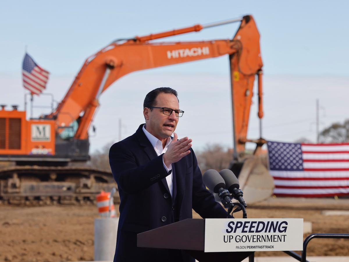 Shapiro says he won't let SEPTA fail amid funding crisis