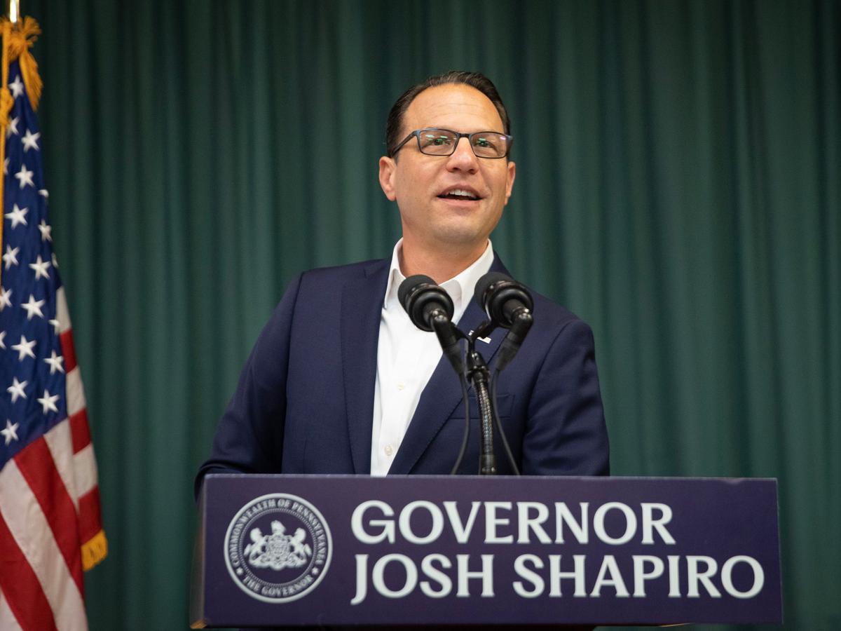 Pa Gov Josh Shapiro Touts Economic Plan At Erie Chamber Event