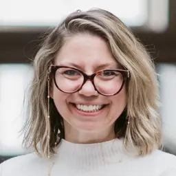 Photo of Amanda Fries