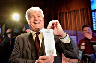 As Spotlight PA previously reported, Parx began escalating its lobbying efforts to outlaw skill games in 2019, ghost-writing a bill introduced by former state Sen. Tommy Tomlinson (R., Bucks) to ban the machines. As Spotlight PA previously reported, Parx began escalating its lobbying efforts to outlaw skill games in 2019, ghost-writing a bill introduced by former state Sen. Tommy Tomlinson (R., Bucks) to ban the machines.