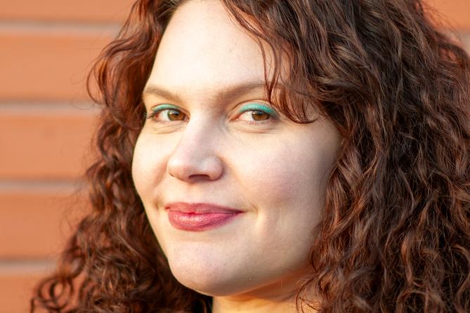 Author headshot for Gabriela Martínez
