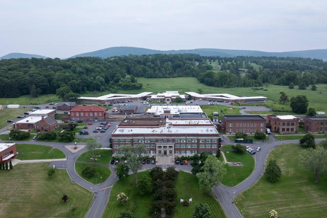 The exterior of  Clarks Summit State Hospital, one of six state psychiatric hospitals in Pennsylvania.