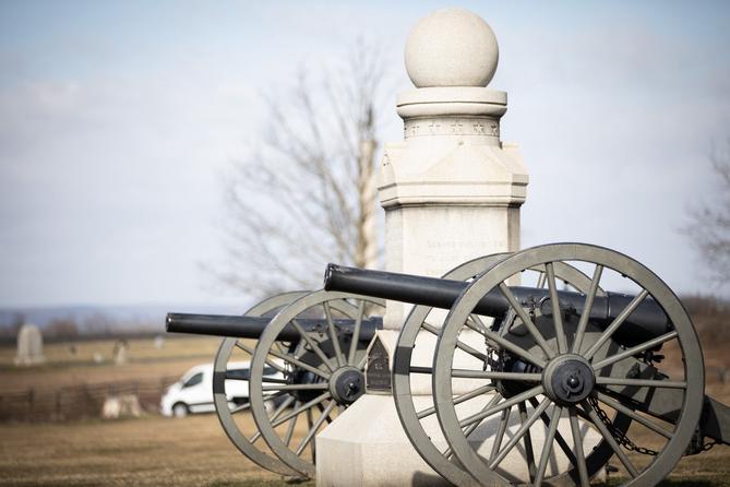 Cannons positioned on a field at Gettysburg National Military Park Cannons positioned on a field at Gettysburg National Military Park
