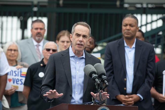 Sen. Steve Santarsiero (D., Bucks) speaks at a 2025 press conference.